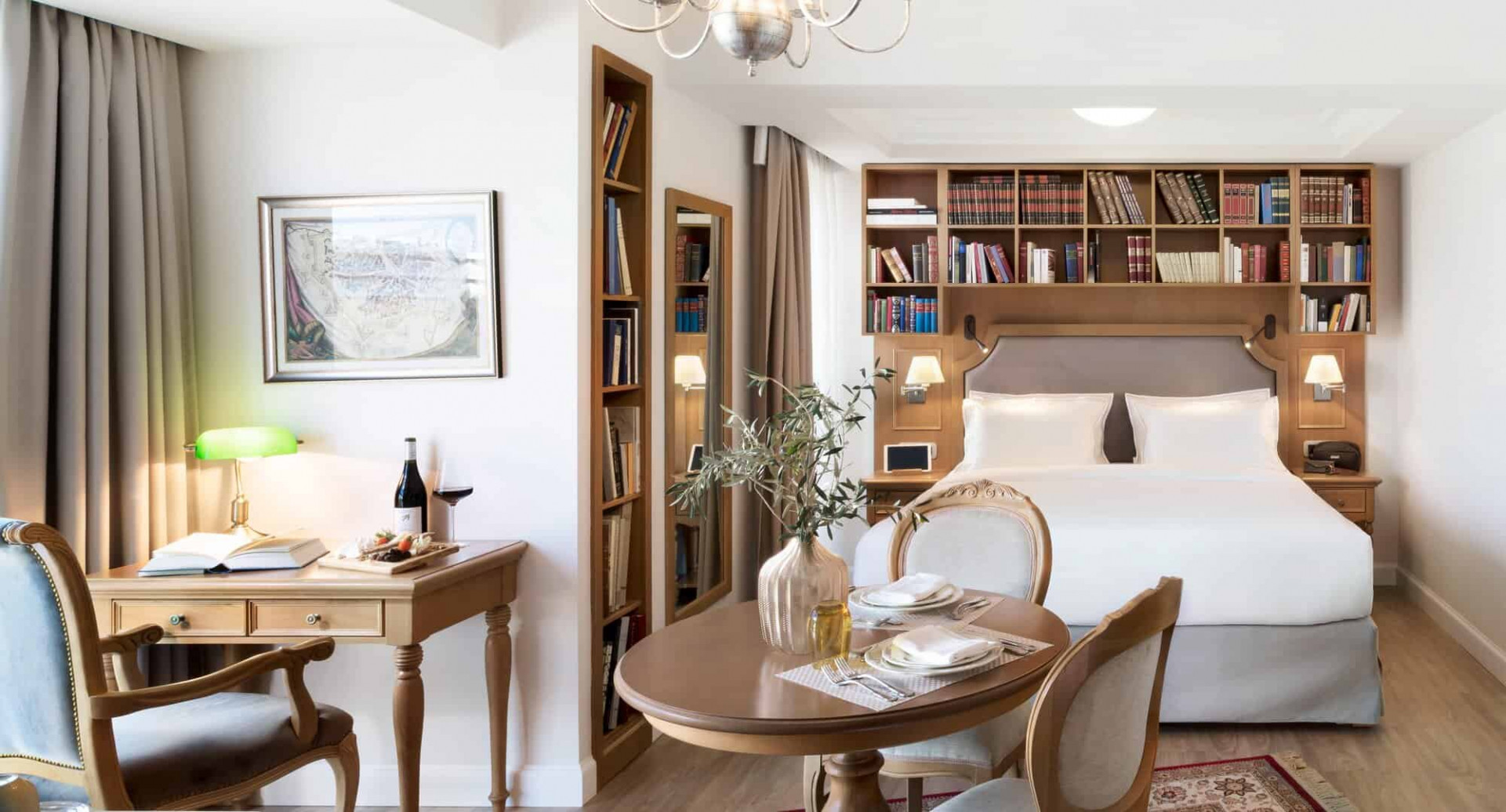 Habitación en el hotel boutique Legacy Gastro Suites 